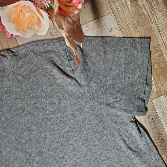George Men's Size Large Gray Casual Crewneck T-Shirt EUC - Picture 10 of 10